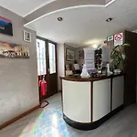 Hotel Rey