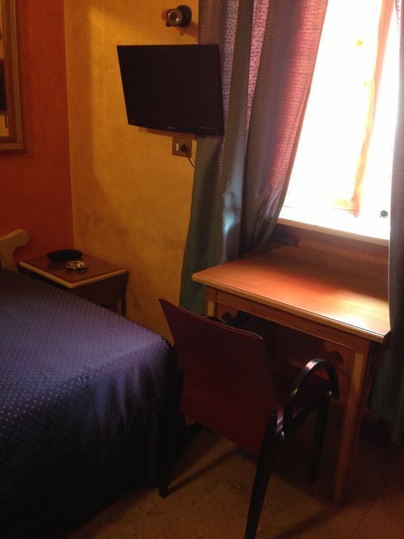 Rey Hotel Turín